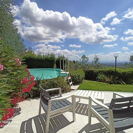 La Solaria Apartment Carmignano Luaran gambar