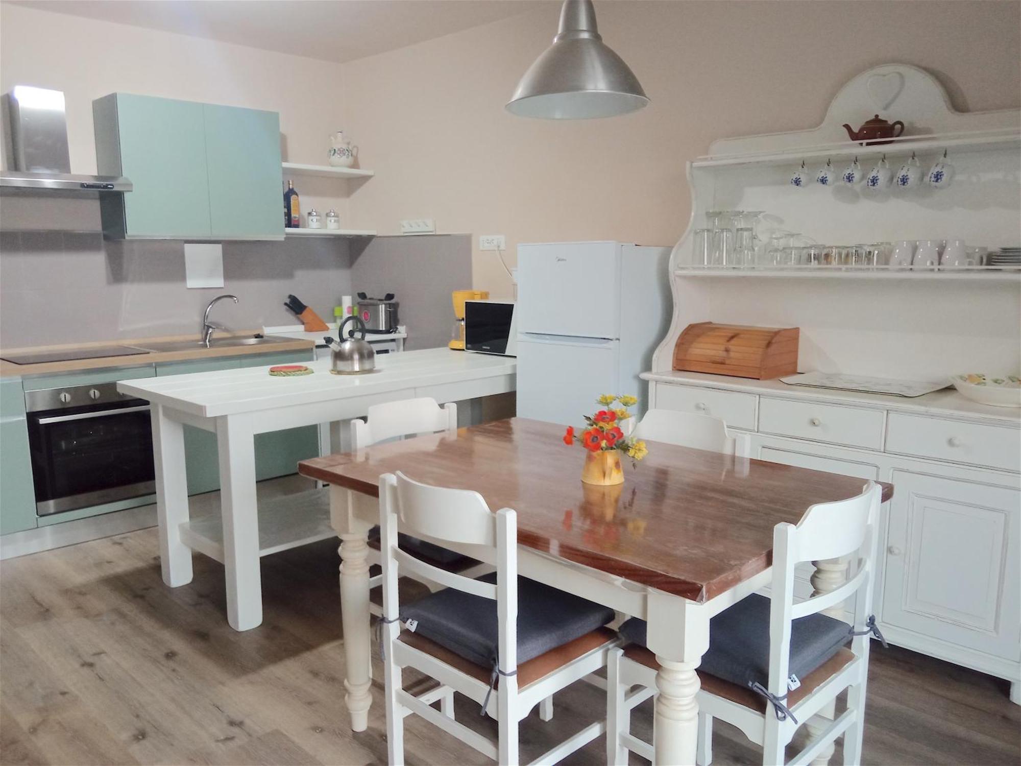 La Solaria Apartment Carmignano Luaran gambar