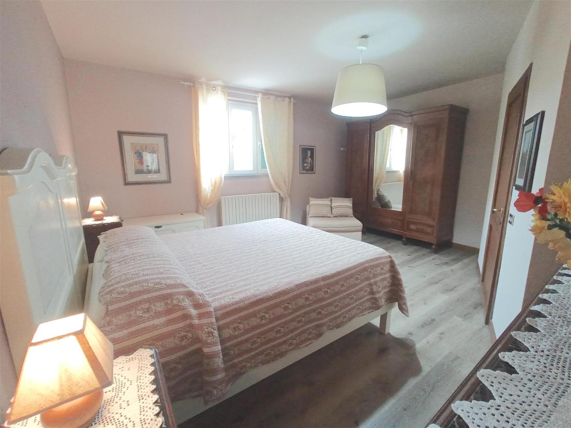La Solaria Apartment Carmignano Luaran gambar